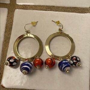 Chico’s goldtone beaded drop earrings